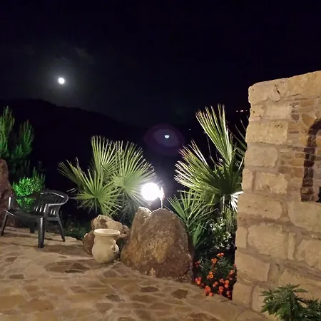 La Di Segesta Bed and Breakfast
