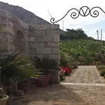 Bed & Breakfast La Di Segesta