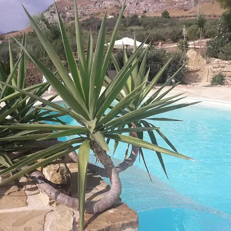 La Di Segesta Alojamento de Acomodação e Pequeno-almoço 4*