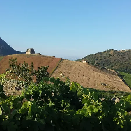 La Di Segesta Alojamento de Acomodação e Pequeno-almoço 4*