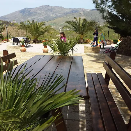 Bed & Breakfast La Di Segesta 4*