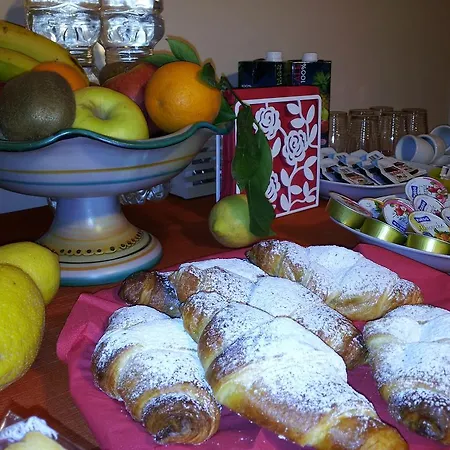 Bed & Breakfast La Di Segesta 4*