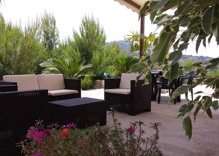 La Di Segesta Bed & Breakfast 4*